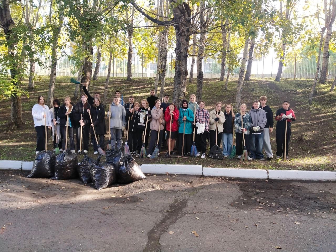 Общегородской субботник.